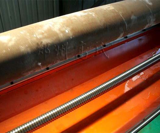 對(duì)泵管進(jìn)行淬火熱處理，就用高頻淬火爐