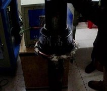 軸承熱拆，很多廠家采用高頻淬火機進行