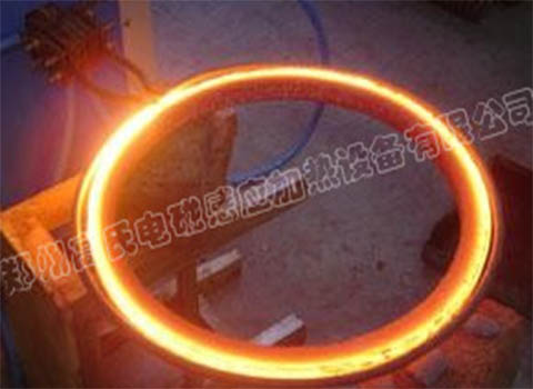 高頻淬火機對齒圈進行淬火熱處理